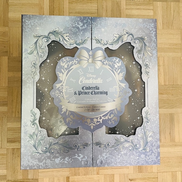 Disney Store - Limited Edition 17" Cinderella and Prince Charming Doll Set - Picture 2 of 3